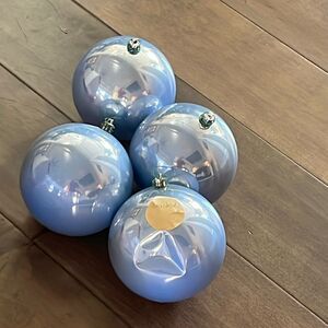 Anthropologie Terrain Large Blue Pearlescent Christmas Balls Ornaments